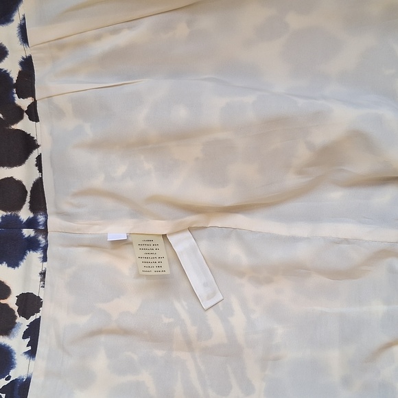 Ann Taylor Lined Pencil Skirt (14) - Picture 10 of 16